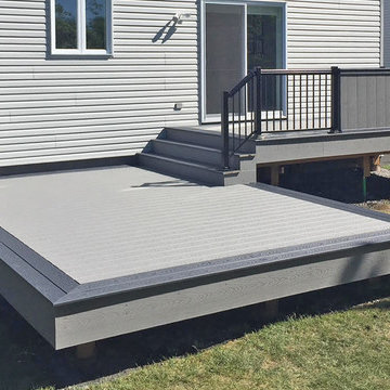 Trex Select Pebble Grey and Winchester Grey Deck with Black Aluminium Railings