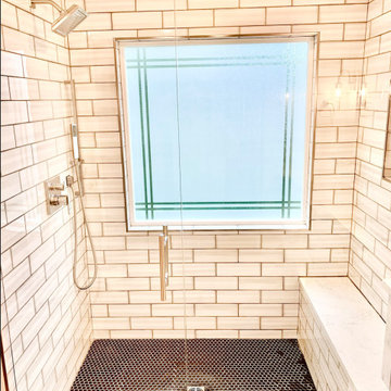 Antigo Master Bath