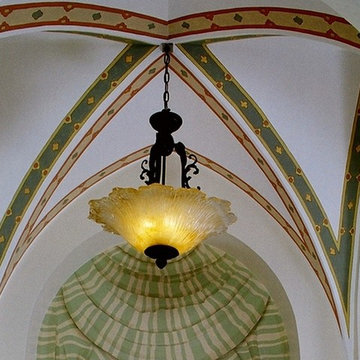Painted groin ceiling with murals on niches