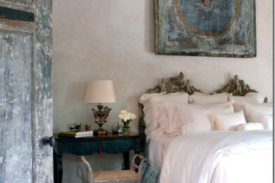 Inspiration for a timeless bedroom remodel in Houston