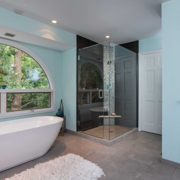 Coty Gold Award Winning Treetop Master Bath
