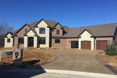 Exterior home idea in Other