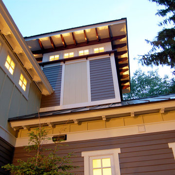 LakeGrove Residence