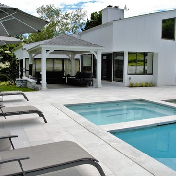 Modern & Bright Swimming Pool + Spa NY Design