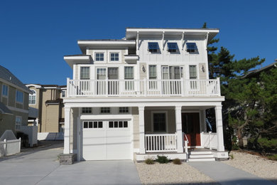 Beach style exterior home photo in Philadelphia