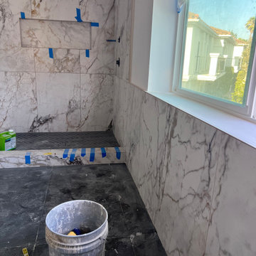 Long Beach - Bathroom