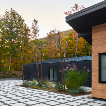 Woodstock House - Exterior detail