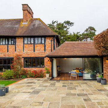Extension and internal alterations to an Arts and Crafts house in Chichester