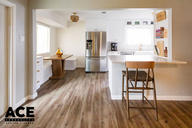 Minimalist kitchen photo in Austin