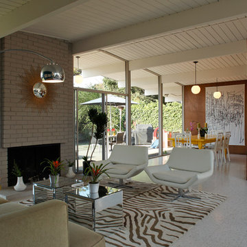 An Eichler For Every Age in Orange California