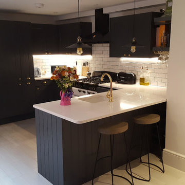 An Innova Linwood Graphite Kitchen - Real Customer Kitchens