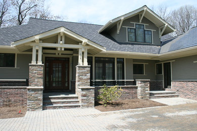 Example of an arts and crafts exterior home design in DC Metro