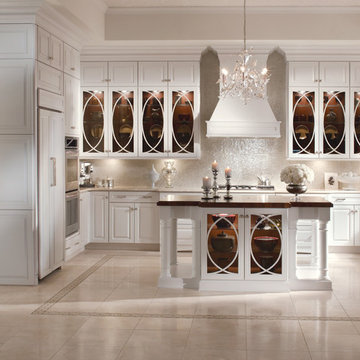 KraftMaid: Maple Raised Door In Dove White