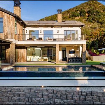 MODERN FARMHOUSE