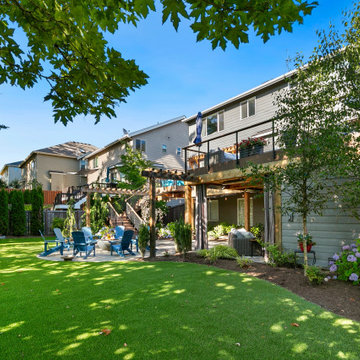 2-level entertaining in Sammamish