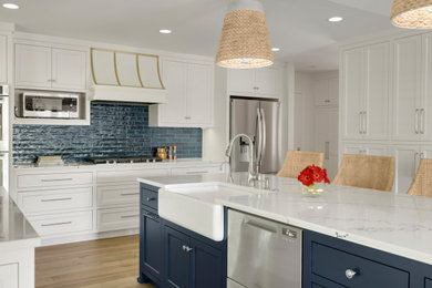 Inspiration for a coastal kitchen remodel in Minneapolis