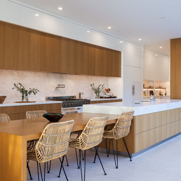 Contemporary Kitchen