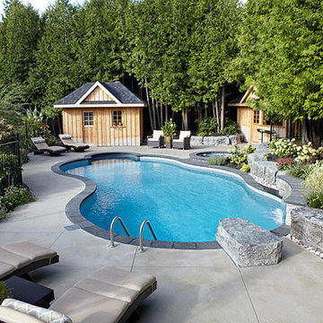 Picturesque Paradise- Custom Vinyl Lined Pool