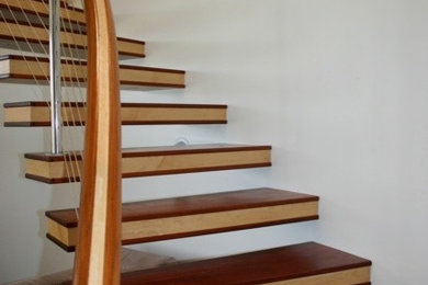 Staircase - modern staircase idea in Hawaii