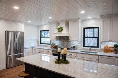 Kitchen photo in Other