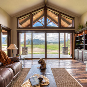 Lone Pine Lodge