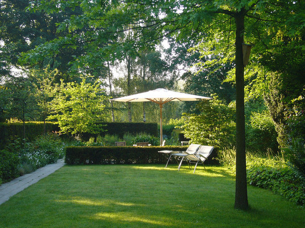 Klassisch Garten by DMSW landschaft