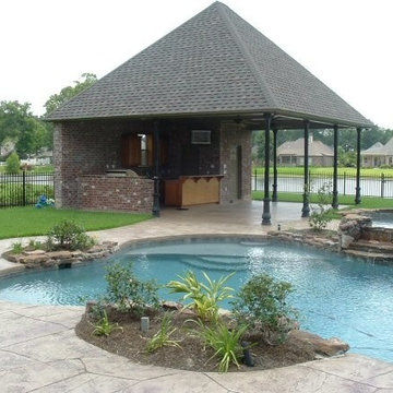 Outdoor Kitchens