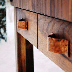 Antiqued walnut butcherblock - Products