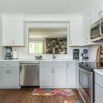 Transitional White Kitchen