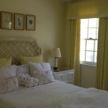 Howard's Reupholstery
