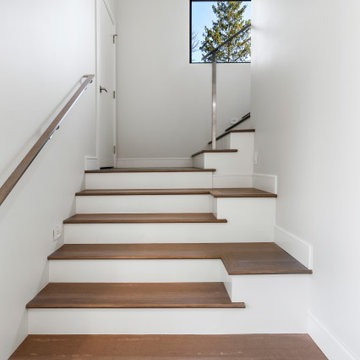 CUSTOM CONTEMPORARY ON THE RIVER TRAIL