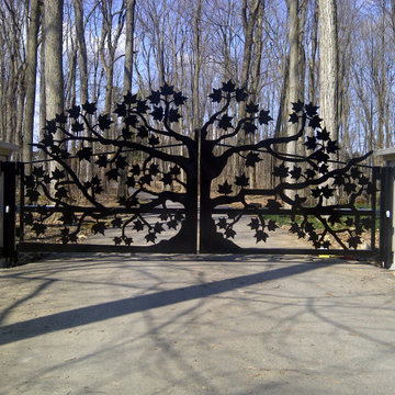 Driveway Gate Tree Design