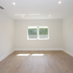 4611 NE 25th Ave - Products