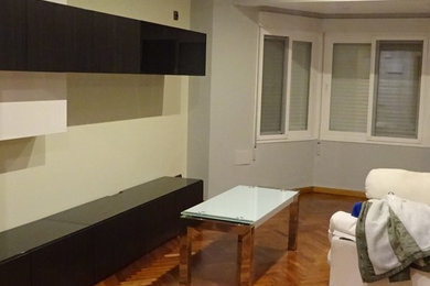 Modern living room in Valencia.