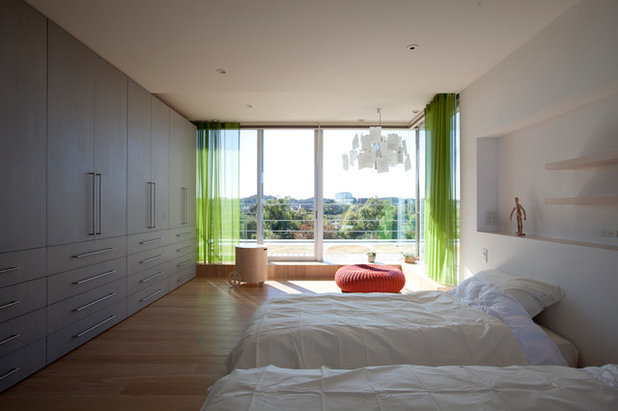 Contemporary Bedroom by Studio CY（株）スタジオ　サイ