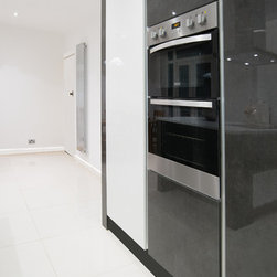 Solicitors mashable Mix-up Grey and White Handless - Ovens