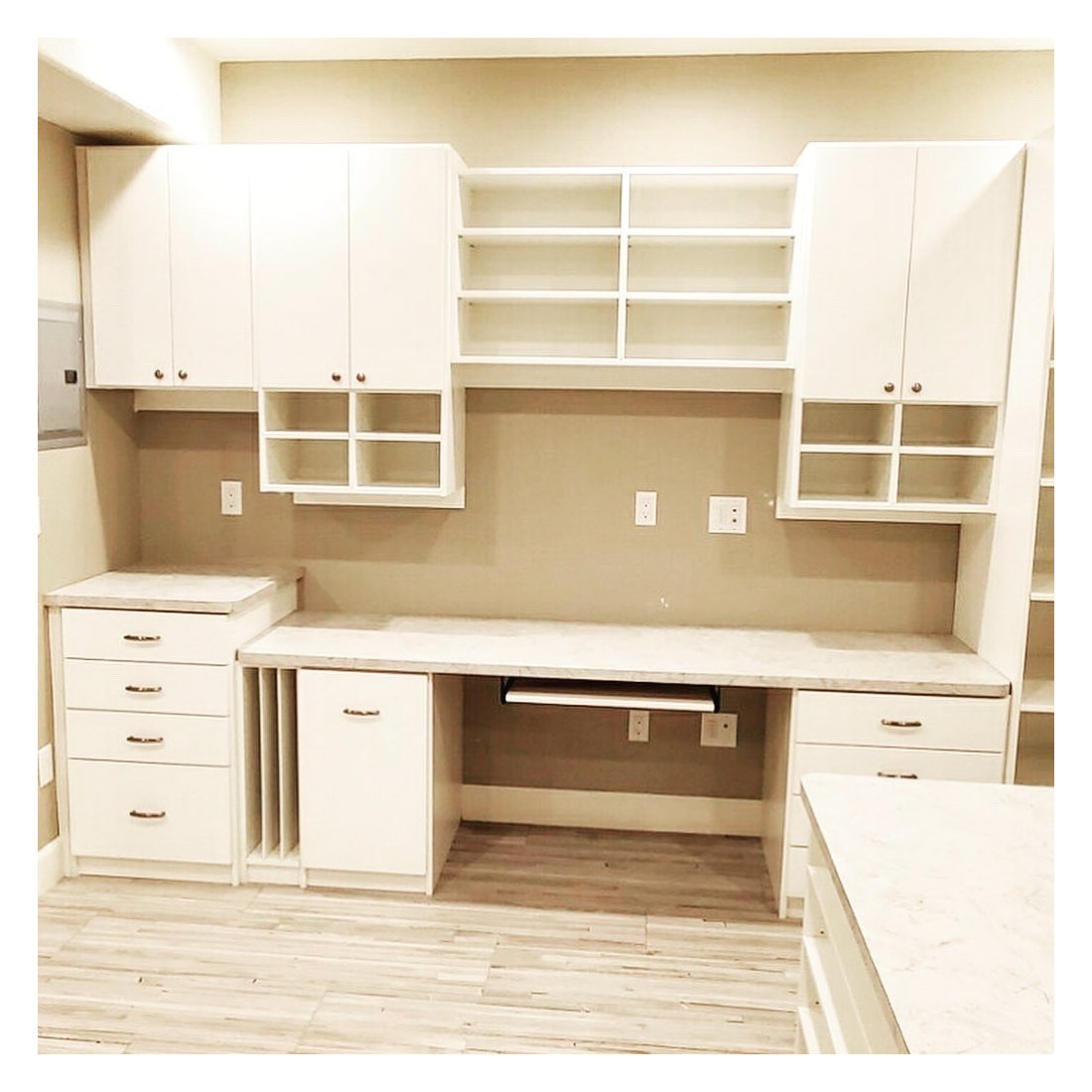Large Craft Room