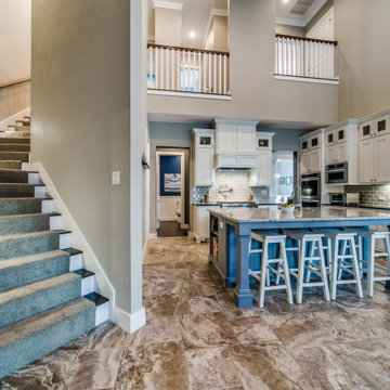 Craftsman: 4,022 ft²/4 BR/3.5 BA/2 ST