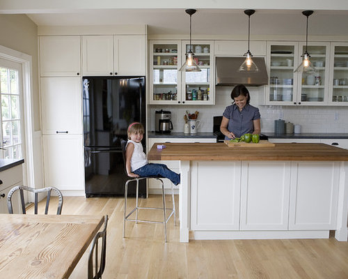 Honey Oak Kitchen | Houzz