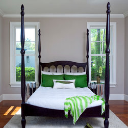 Castilla Bed, Black Satin - Beds