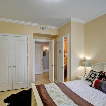 222 S Plaza Court
