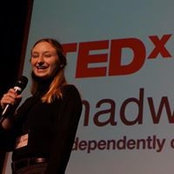 Maddie Bowen's photo