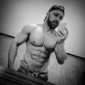 Max Charlie's photo
