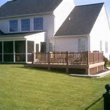 Screened Patio, Deck & Entrance