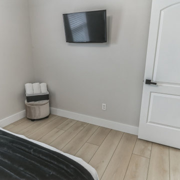 Lato Signature | Modin Rigid LVP Collection Modern Customer Space | MI
