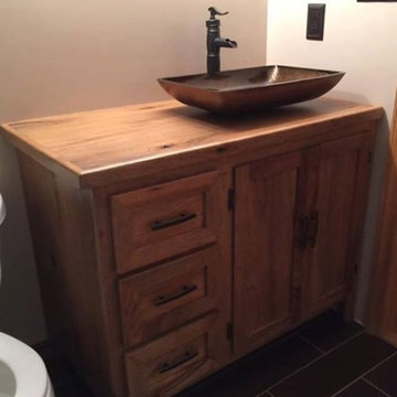 Bathroom vanity