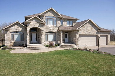 Exterior home idea in Ottawa