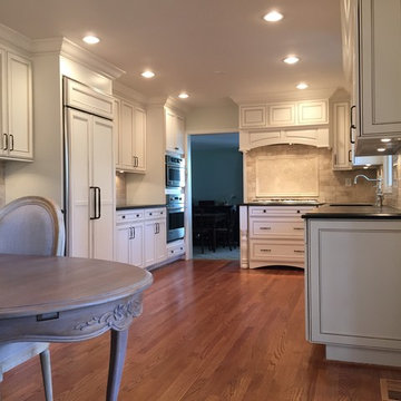 Tumbled Marble Backsplash