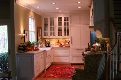 Home design - transitional home design idea in Charleston