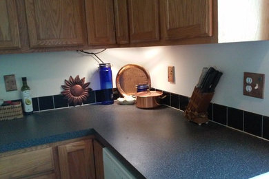 Example of a classic kitchen design in Seattle